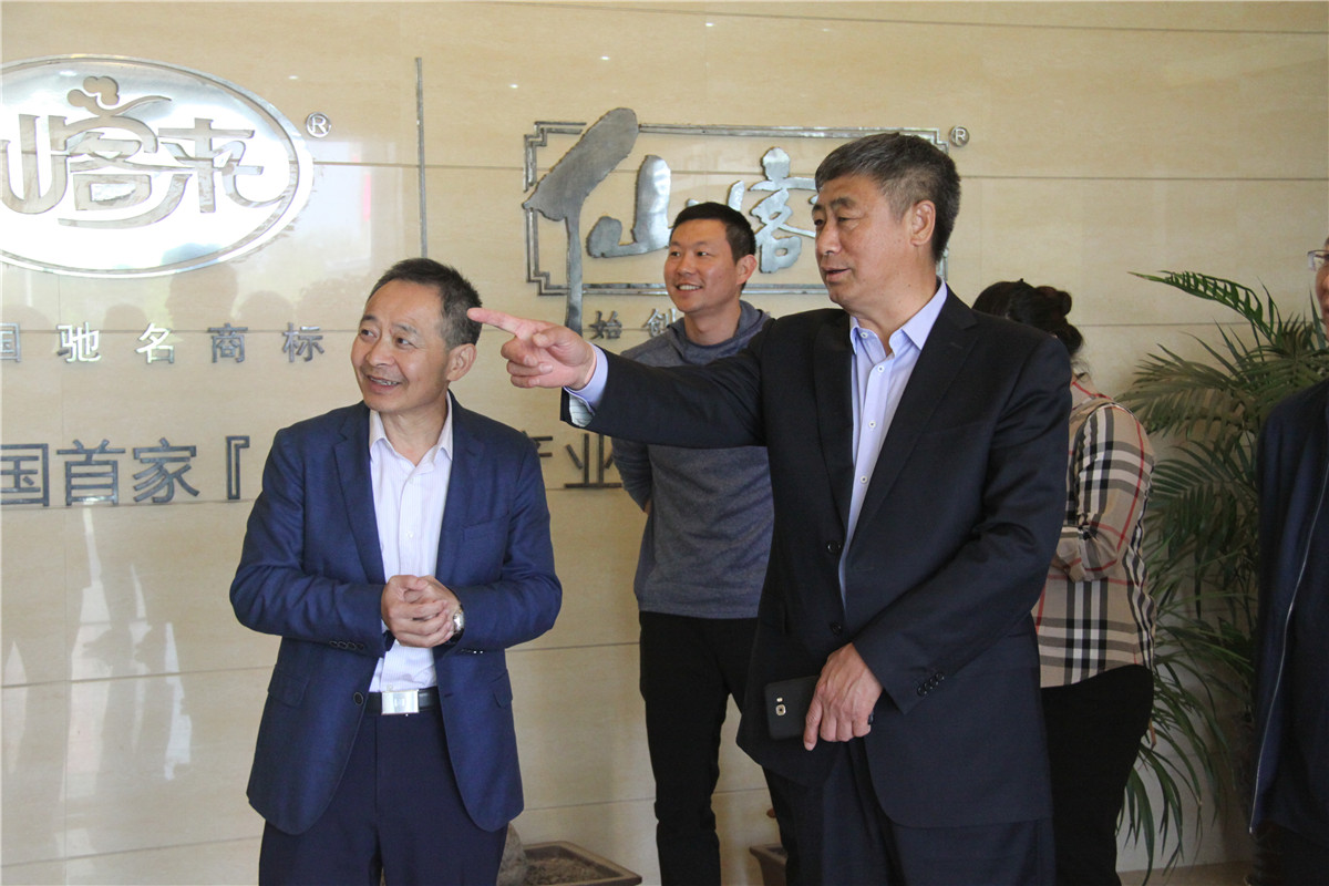 中國(guó)靈芝十大品牌|仙客來(lái)靈芝|仙客來(lái)靈芝破壁孢子粉|仙客來(lái)孢子油|仙客來(lái)靈芝飲片|仙客來(lái)破壁孢子粉|仙客來(lái)靈芝中藥飲片|馳名商標(biāo)|www.madree.com.cn|