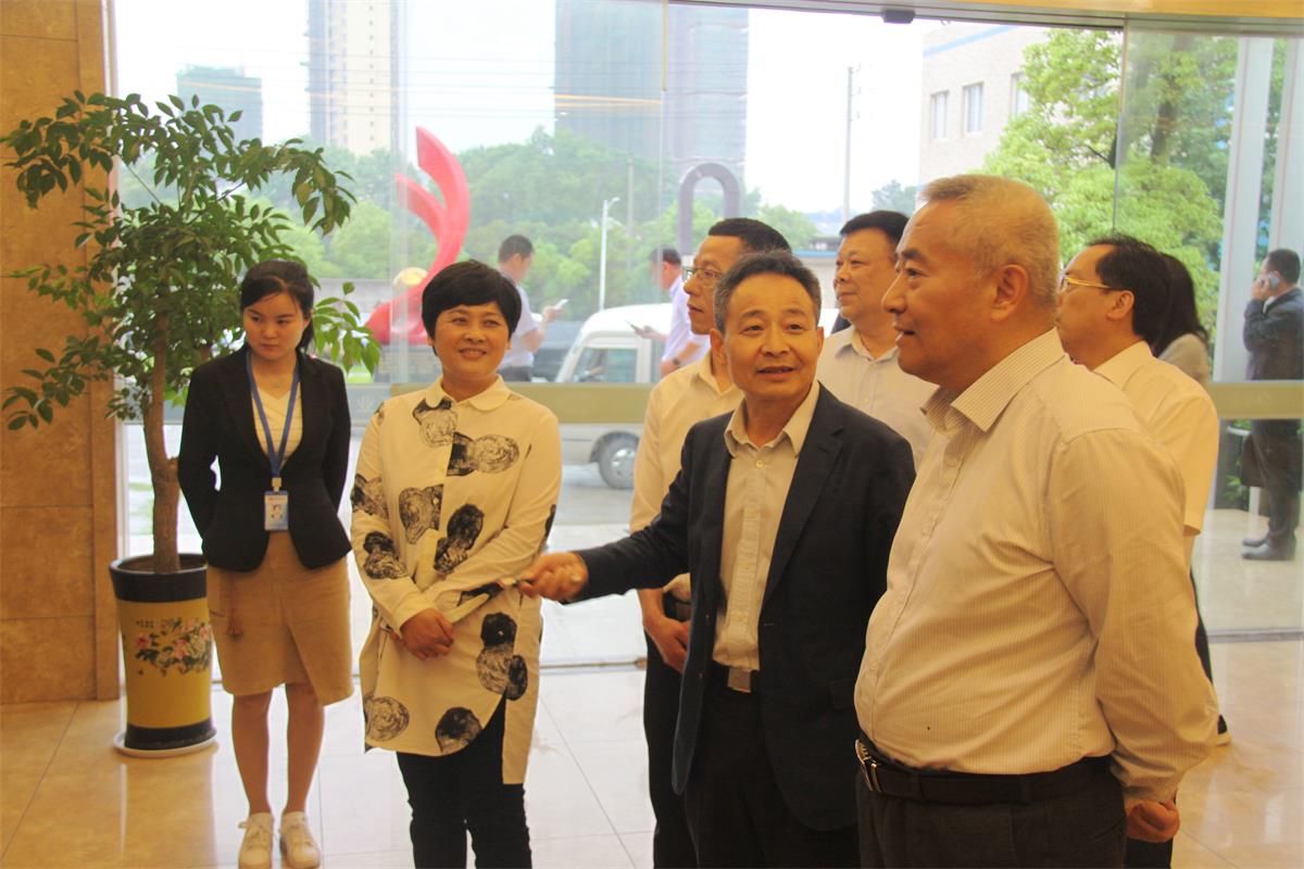 中國(guó)靈芝十大品牌|仙客來(lái)靈芝|仙客來(lái)靈芝破壁孢子粉|仙客來(lái)孢子油|仙客來(lái)靈芝飲片|仙客來(lái)破壁孢子粉|仙客來(lái)靈芝中藥飲片|馳名商標(biāo)|www.madree.com.cn|